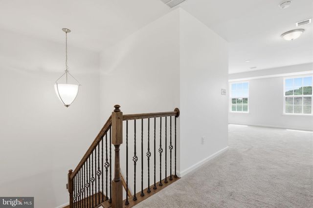 7 MONTELLA CIR, Pottstown, PA 19464