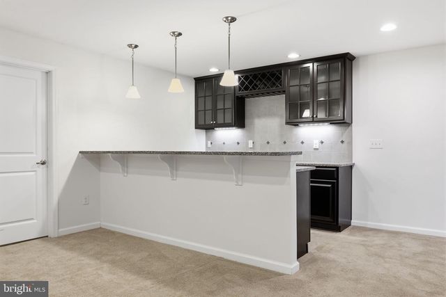 7 MONTELLA CIR, Pottstown, PA 19464