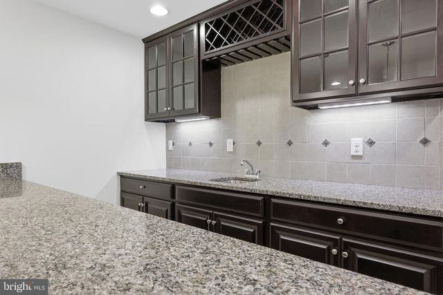 7 MONTELLA CIR, Pottstown, PA 19464