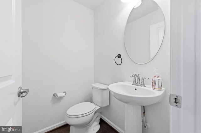 7 MONTELLA CIR, Pottstown, PA 19464