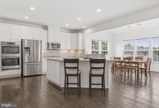 7 MONTELLA CIR, Pottstown, PA 19464