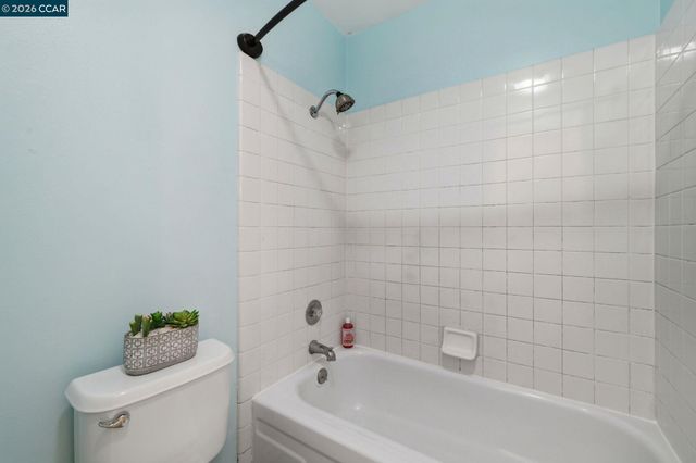 460 N Civic Dr 302, Walnut Creek, CA 94596