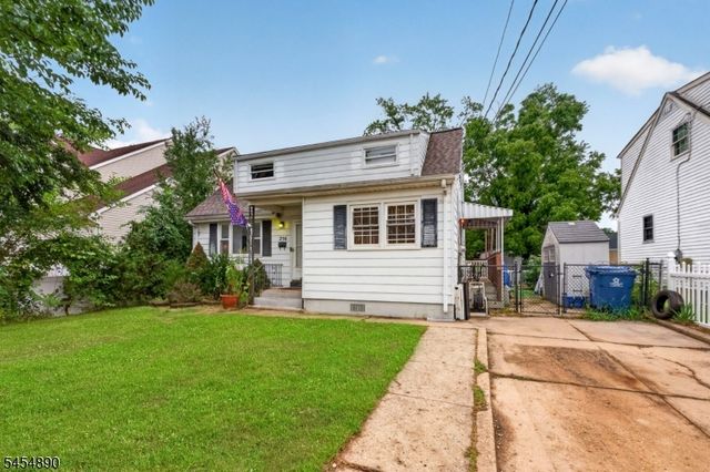 256 Austin Ave, Old Bridge Twp., NJ 08857
