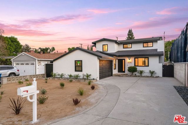 22642 Berdon Street, Woodland Hills, CA 91367