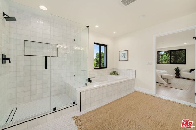 22642 Berdon Street, Woodland Hills, CA 91367