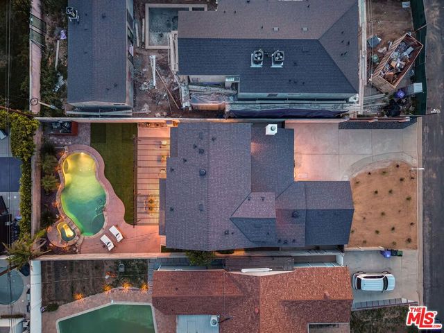 22642 Berdon Street, Woodland Hills, CA 91367