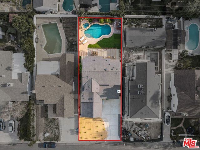 22642 Berdon Street, Woodland Hills, CA 91367