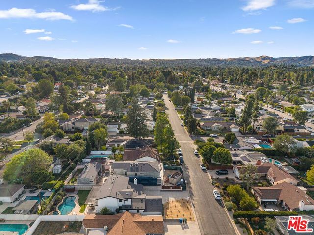 22642 Berdon Street, Woodland Hills, CA 91367