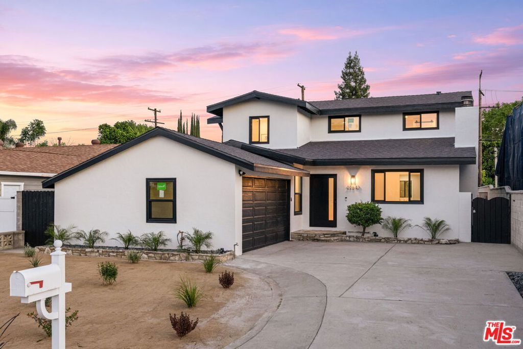 22642 Berdon Street, Woodland Hills, CA 91367