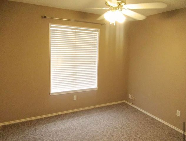 8302 Detroit Avenue, Lubbock, TX 79423