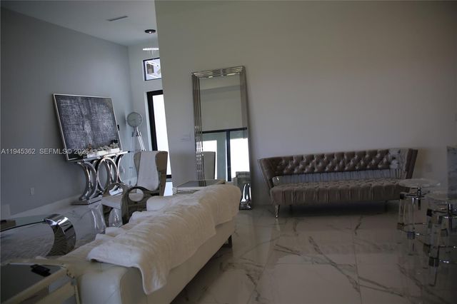 1449 SE 22nd, Cape Coral, FL 33990