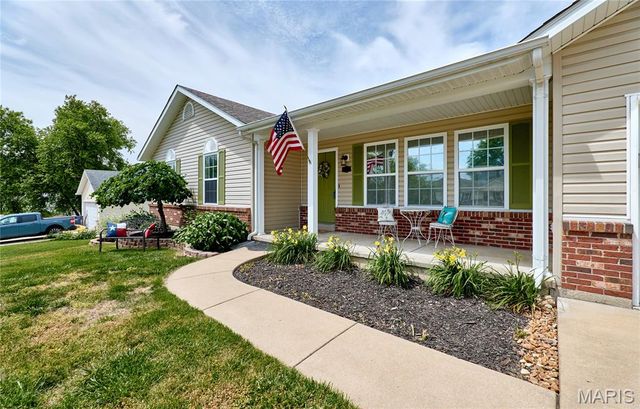 31 Canterbury Drive, Troy, MO 63379