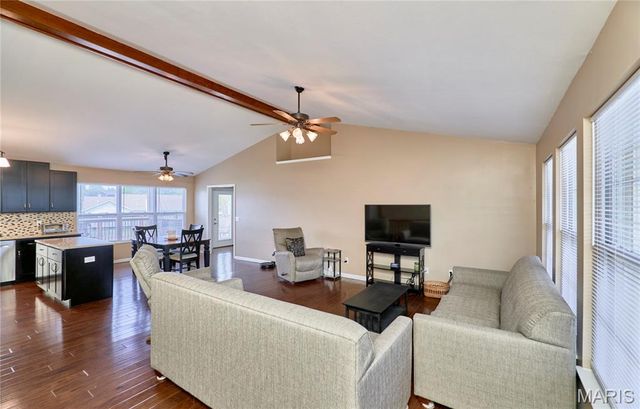31 Canterbury Drive, Troy, MO 63379