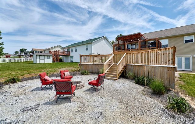 31 Canterbury Drive, Troy, MO 63379