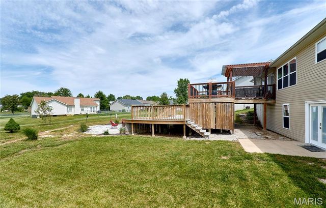 31 Canterbury Drive, Troy, MO 63379