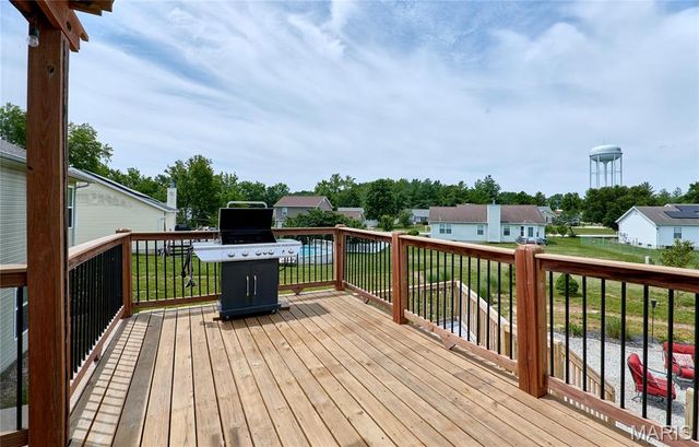 31 Canterbury Drive, Troy, MO 63379