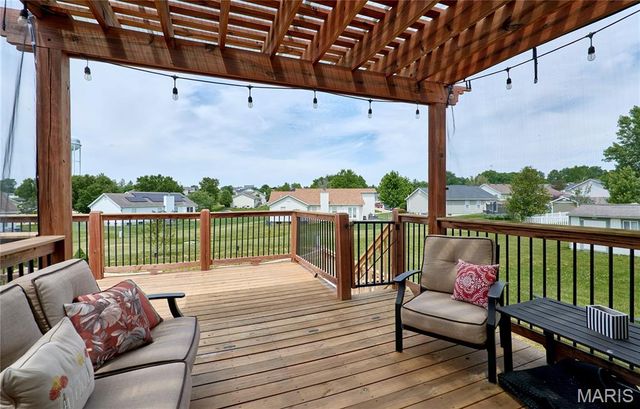 31 Canterbury Drive, Troy, MO 63379