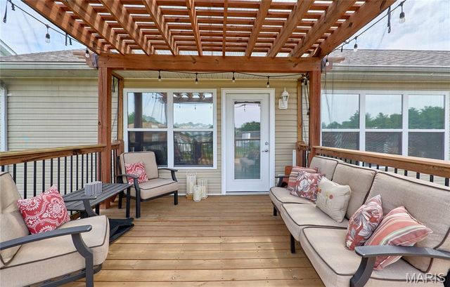 31 Canterbury Drive, Troy, MO 63379