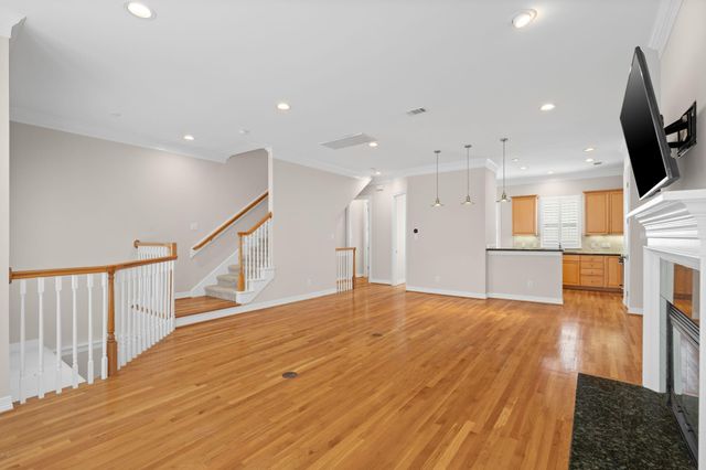 2196 Bancroft Street, Houston, TX 77027