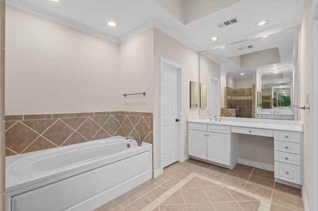 2196 Bancroft Street, Houston, TX 77027