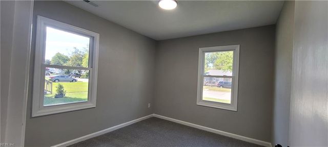 520 Woodfin RD, Newport News, VA 23601