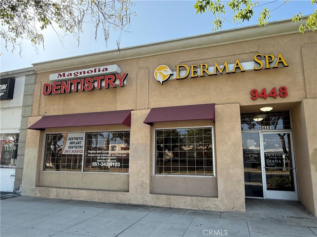 9448 Magnolia Ave, Riverside, CA 92503 — exterior