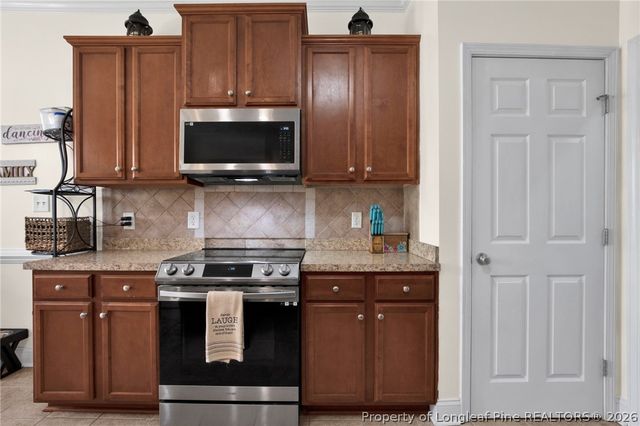 6126 Tudor Place, Linden, NC 28356