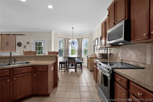 6126 Tudor Place, Linden, NC 28356