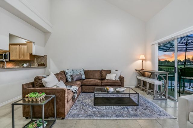 5900 W FM 2147 104, Horseshoe Bay, TX 78657