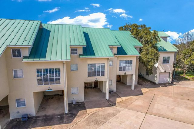 5900 W FM 2147 104, Horseshoe Bay, TX 78657