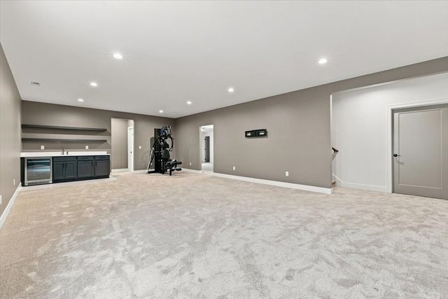 834 33rd Court SW, Altoona, IA 50009