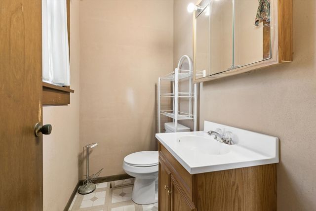 2808 Farnam Street, Davenport, IA 52803