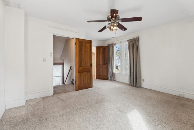 2808 Farnam Street, Davenport, IA 52803