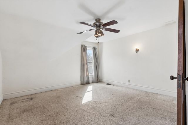 2808 Farnam Street, Davenport, IA 52803