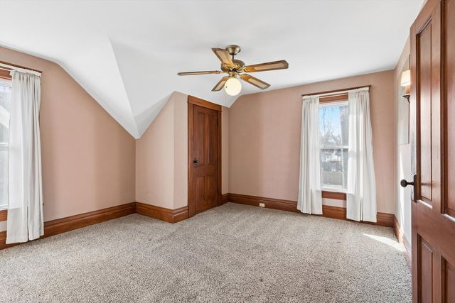 2808 Farnam Street, Davenport, IA 52803