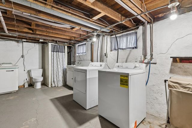 2808 Farnam Street, Davenport, IA 52803