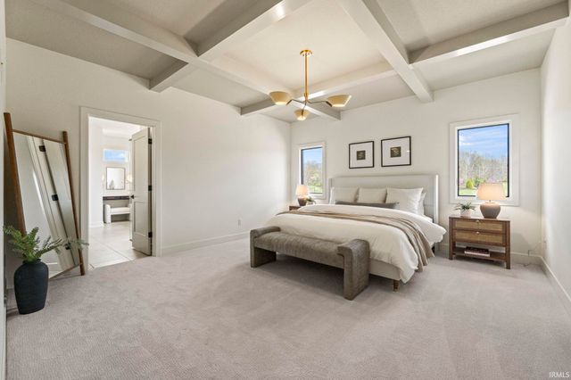 594 Contour Cove, Huntertown, IN 46748