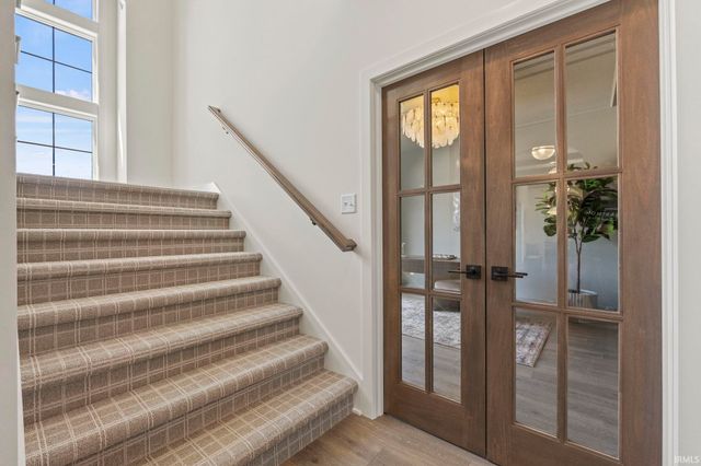 594 Contour Cove, Huntertown, IN 46748