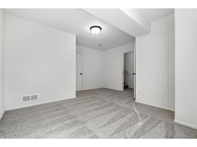 1506 New Season Dr, Windsor, CO 80550