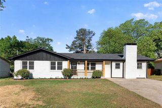 5575 Morning Creek Circle, Atlanta, GA 30349