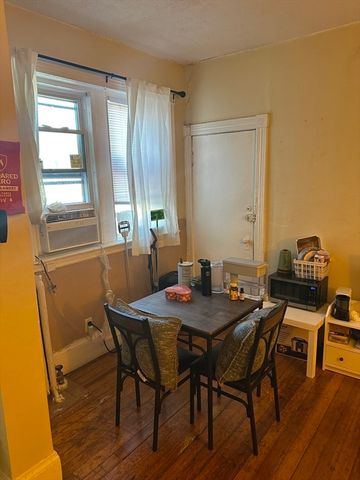 18 Glenville Avenue 3A, Boston, MA 02134