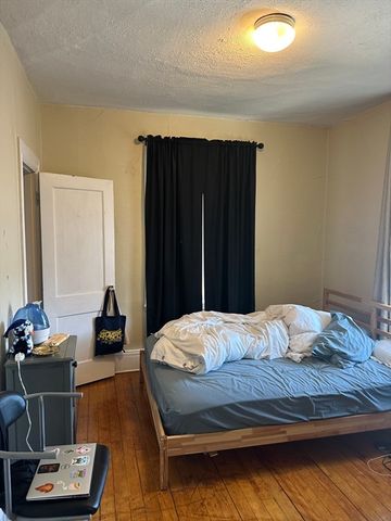 18 Glenville Avenue 3A, Boston, MA 02134