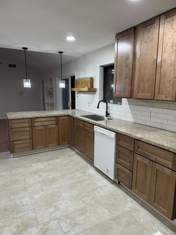 431 Evergreen Drive, Huntsville, TX 77340