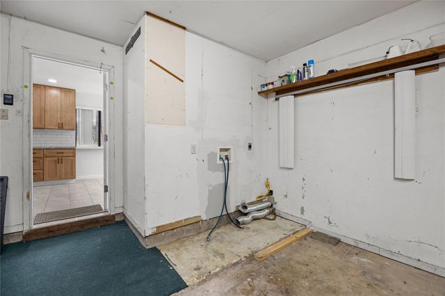 431 Evergreen Drive, Huntsville, TX 77340