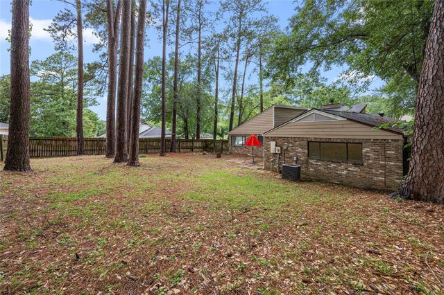 431 Evergreen Drive, Huntsville, TX 77340