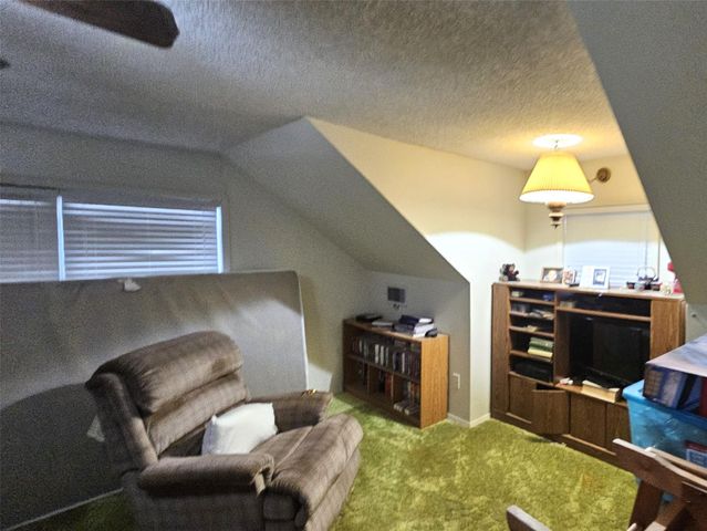 1315 E Main Street, Humble, TX 77338