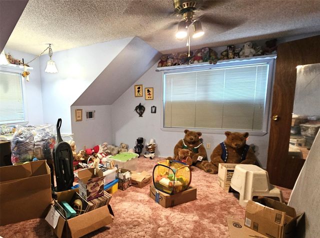 1315 E Main Street, Humble, TX 77338