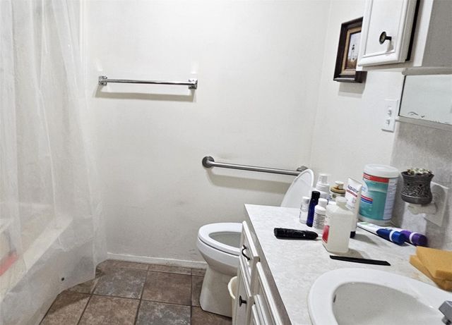 1315 E Main Street, Humble, TX 77338