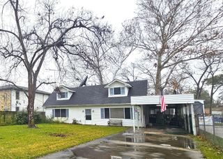 1315 E Main Street, Humble, TX 77338