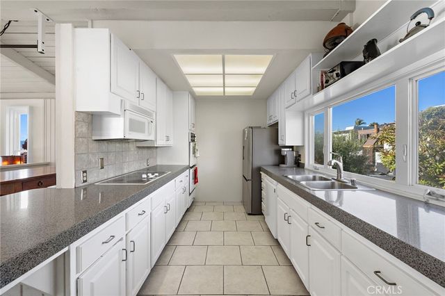 917 Quivera, Laguna Beach, CA 92651